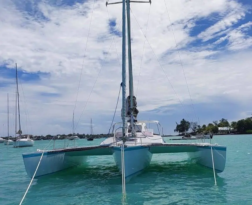 area-marine-Sailing-Trimaran-Norman-Cross-36R (7)
