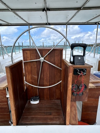 area-marine-power-catamaran (11)