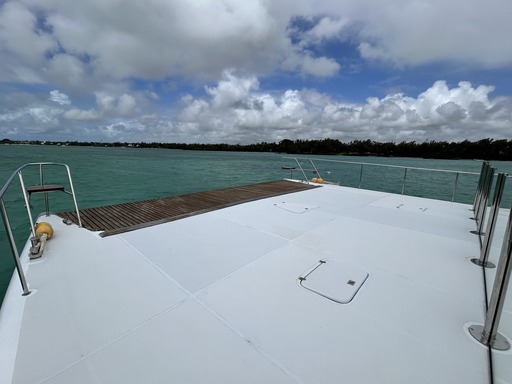 area-marine-power-catamaran (6)